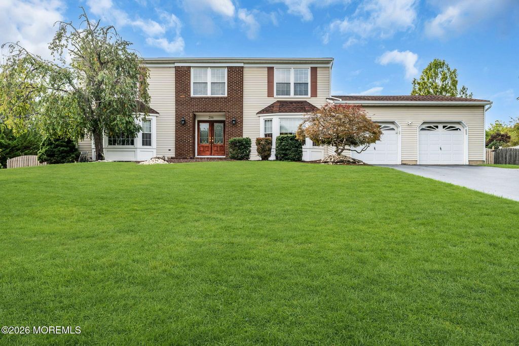 296 Betsy Ross Drive, Freehold, NJ 07728