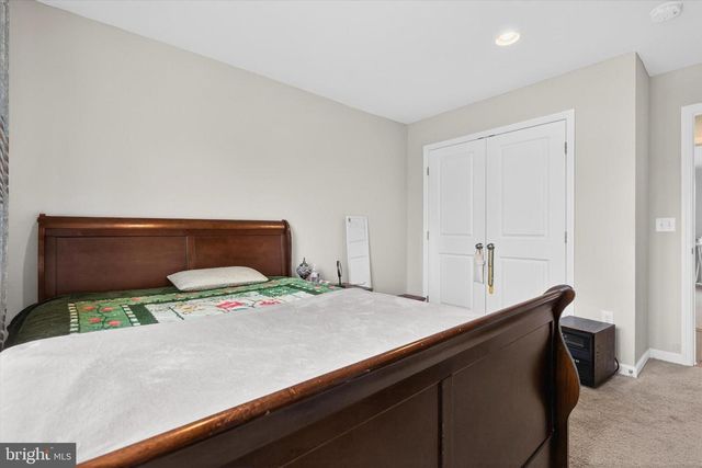 1829 ETHAN DR, Harrisburg, PA 17110