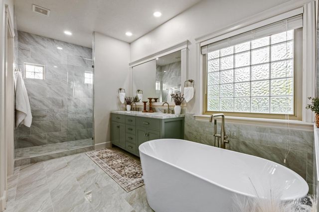 4946 N Villa Ridge Way, Boise, ID 83703