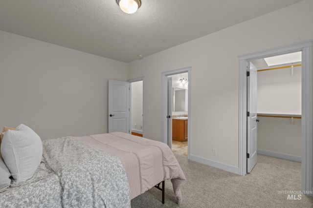 4946 N Villa Ridge Way, Boise, ID 83703