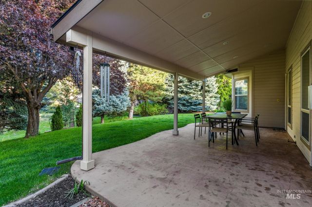 4946 N Villa Ridge Way, Boise, ID 83703