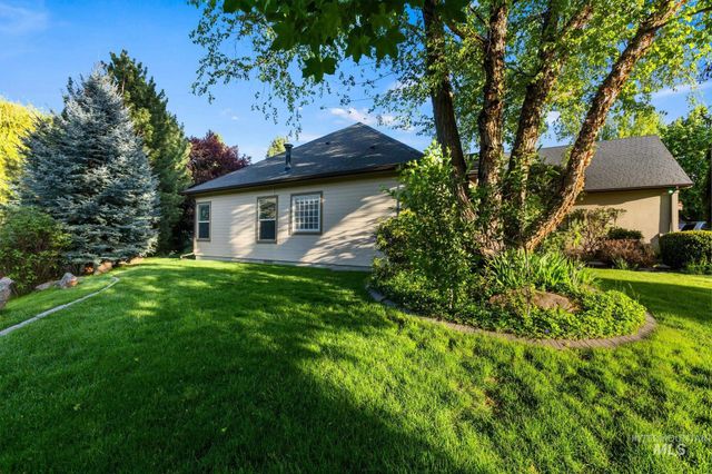 4946 N Villa Ridge Way, Boise, ID 83703