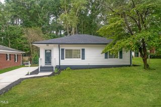 604 Oak Street, Fuquay Varina, NC 27526