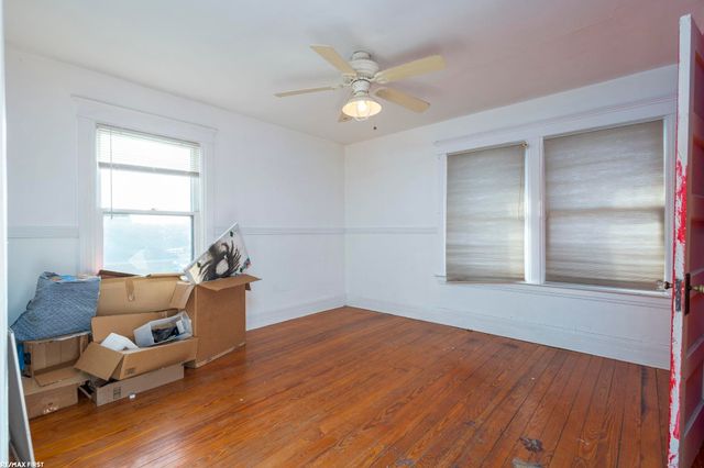 24 Grand Ave Avenue, Mt Clemens, MI 48043