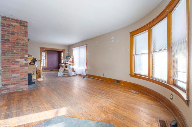 24 Grand Ave Avenue, Mt Clemens, MI 48043