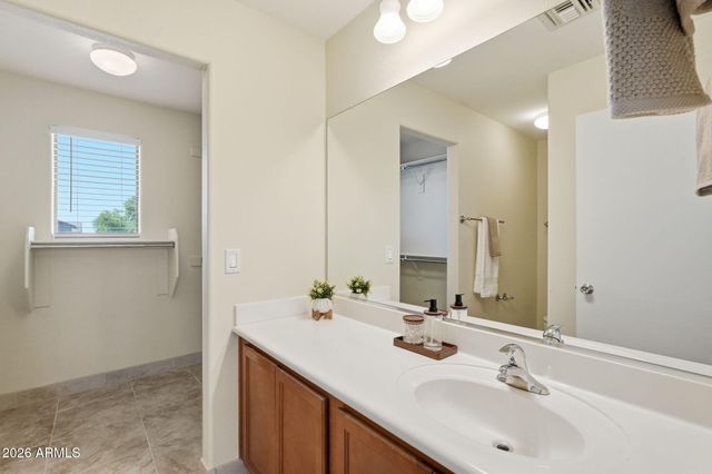 4738 W JUNIPER Avenue, Coolidge, AZ 85128