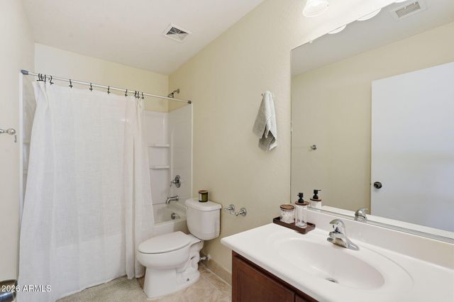 4738 W JUNIPER Avenue, Coolidge, AZ 85128