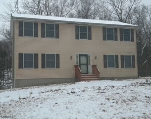 16 Crest Rd, Wantage Twp., NJ 07461