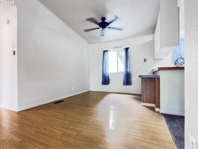 98041 HALLWAY Rd 26, Brookings, OR 97415