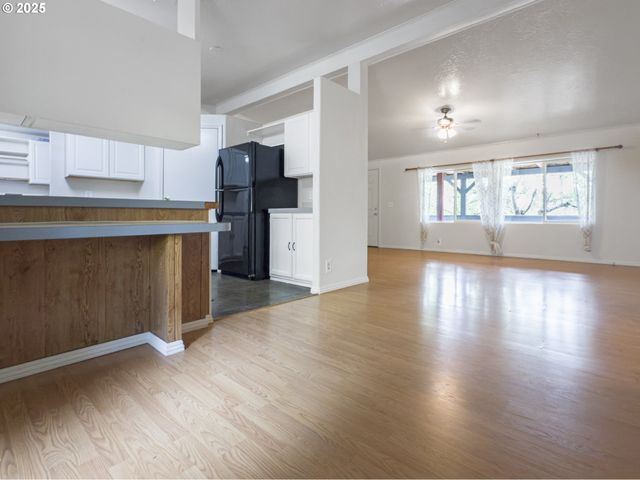 98041 HALLWAY Rd 26, Brookings, OR 97415