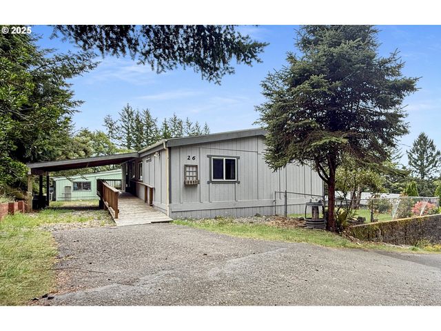 98041 HALLWAY Rd 26, Brookings, OR 97415