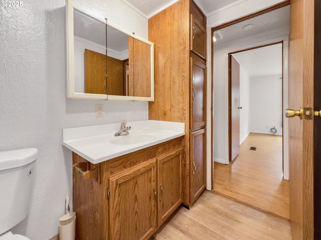 98041 HALLWAY Rd 26, Brookings, OR 97415