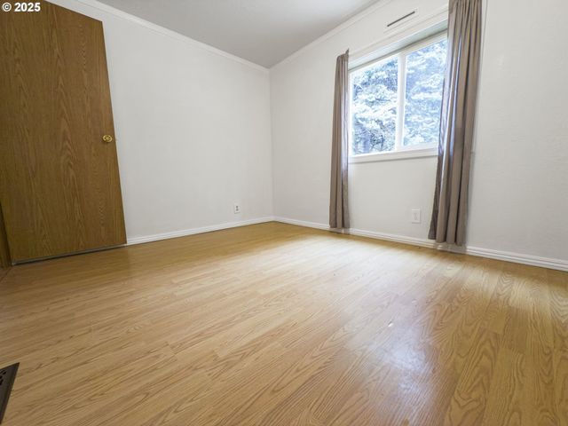 98041 HALLWAY Rd 26, Brookings, OR 97415
