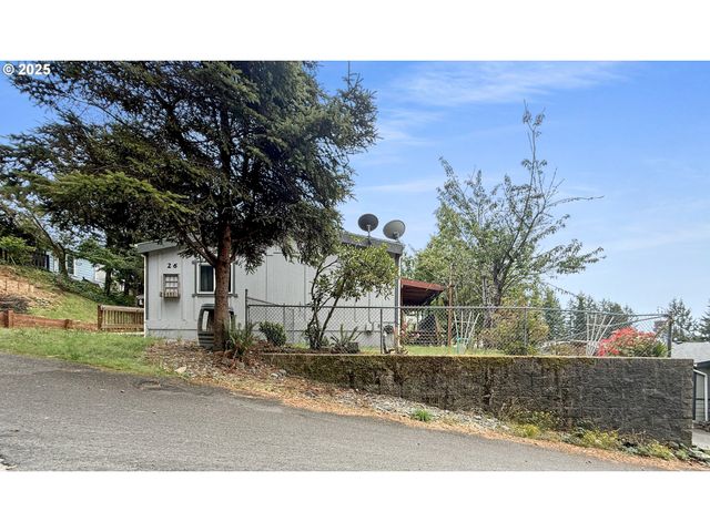 98041 HALLWAY Rd 26, Brookings, OR 97415