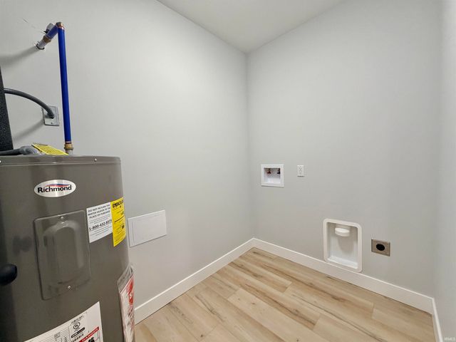 579 NW 3rd Street, Linton, IN 47441