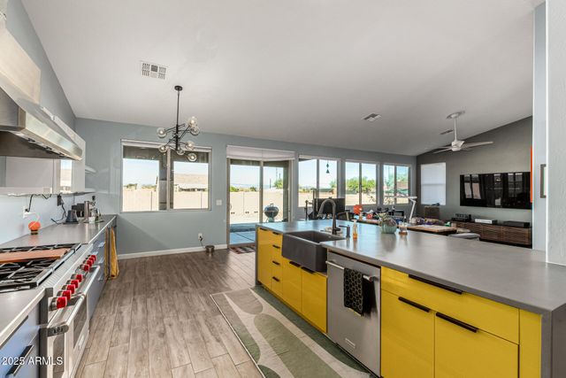 22314 W WHITE FEATHER Lane, Wittmann, AZ 85361