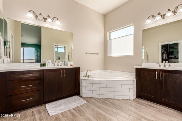 22314 W WHITE FEATHER Lane, Wittmann, AZ 85361