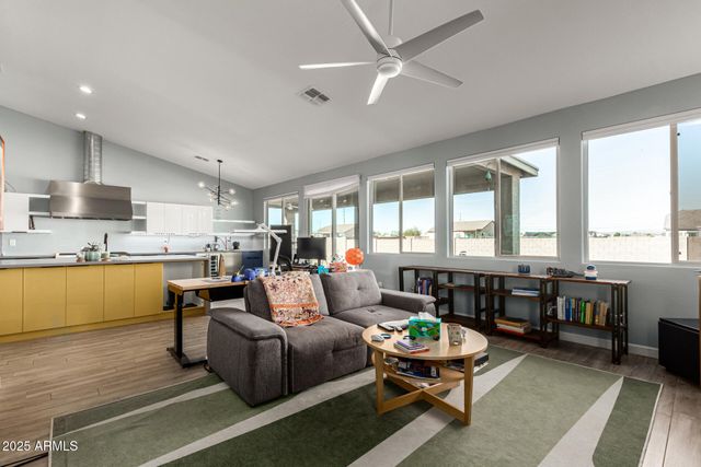 22314 W WHITE FEATHER Lane, Wittmann, AZ 85361