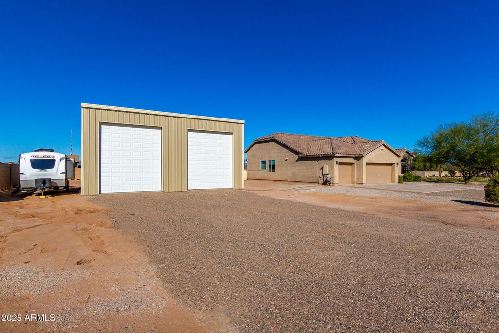 22314 W WHITE FEATHER Lane, Wittmann, AZ 85361