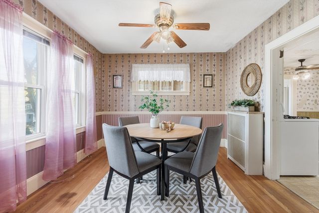 284 Beacon St, Lowell, MA 01850