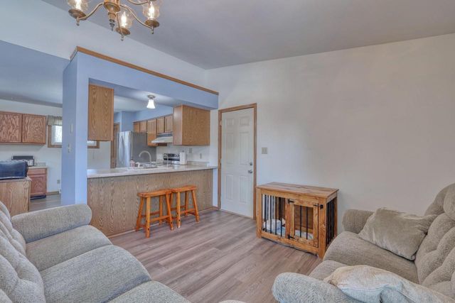 S94W35101 Crestfield COURT, Eagle, WI 53119