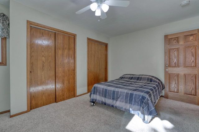 S94W35101 Crestfield COURT, Eagle, WI 53119