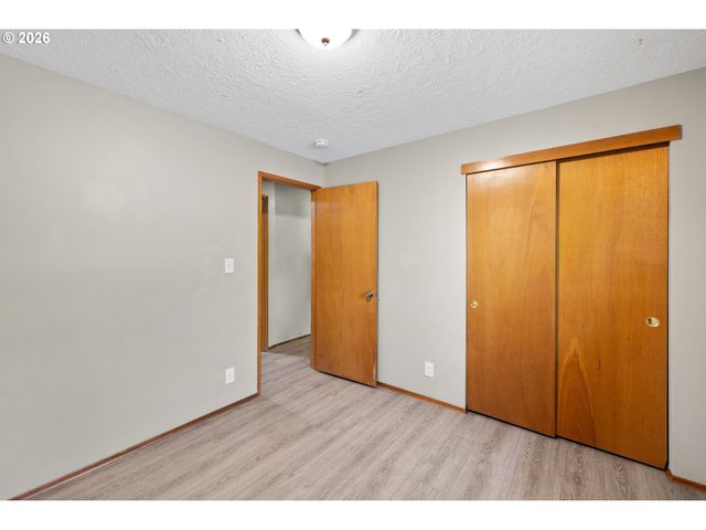 5590 Sw 182ND Ave, Aloha, OR 97078