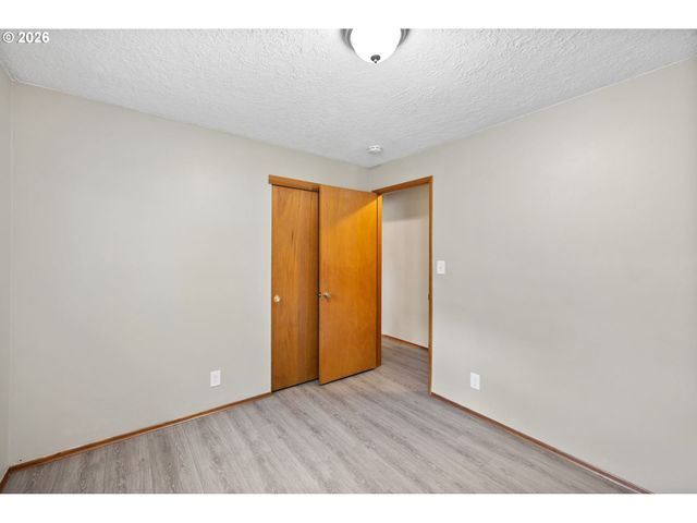 5590 Sw 182ND Ave, Aloha, OR 97078