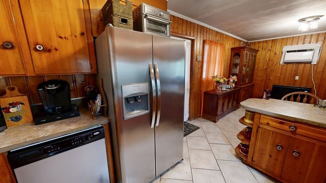 1001 Fairlane Drive, Dothan, AL 36301