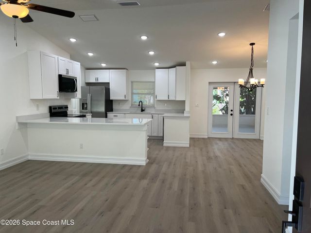 1151 Tarleton Street SE, Palm Bay, FL 32909