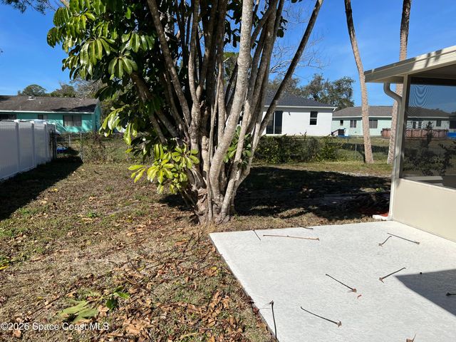 1151 Tarleton Street SE, Palm Bay, FL 32909