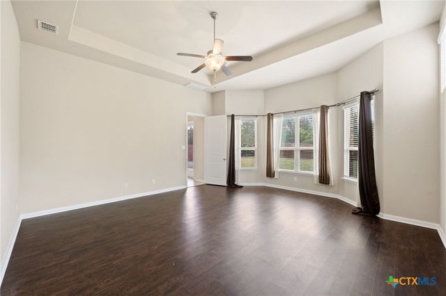 1226 Hidden Cave Drive, New Braunfels, TX 78132