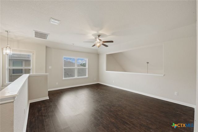 1226 Hidden Cave Drive, New Braunfels, TX 78132