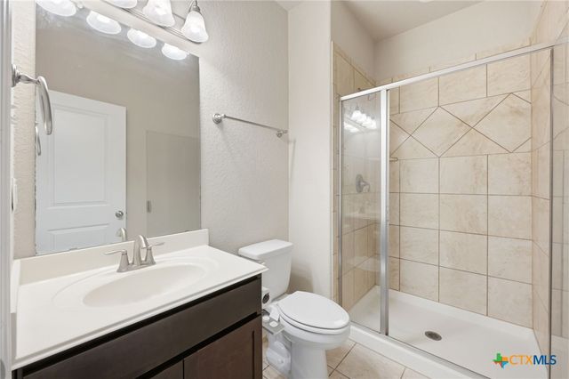 1226 Hidden Cave Drive, New Braunfels, TX 78132