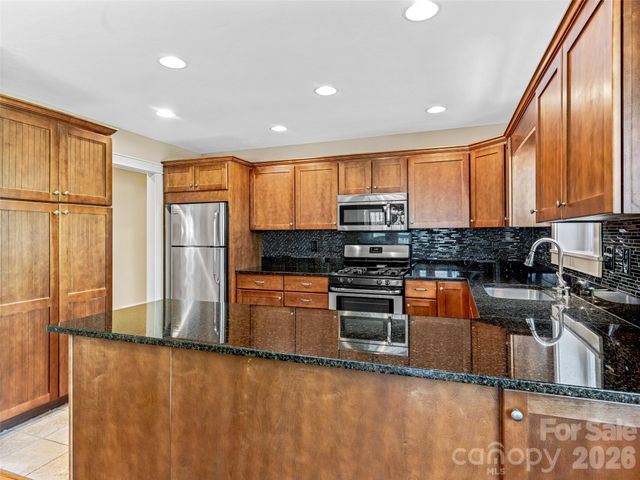 46 Kassahola Drive, Brevard, NC 28712