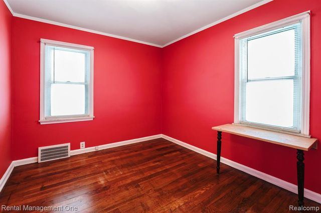 3354 Monroe Street, Dearborn, MI 48124