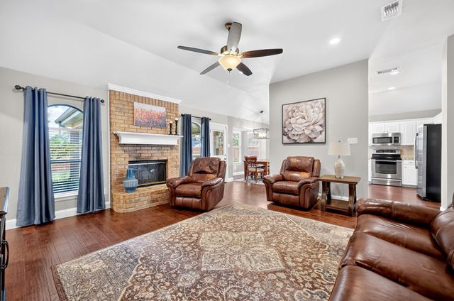 3625 Kodiak Court, Fort Worth, TX 76137