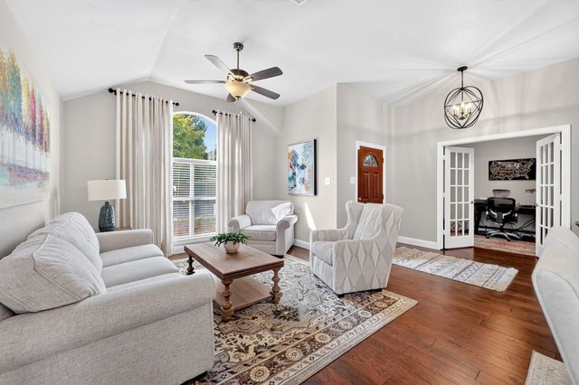3625 Kodiak Court, Fort Worth, TX 76137