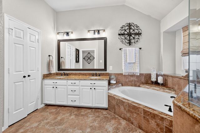 3625 Kodiak Court, Fort Worth, TX 76137