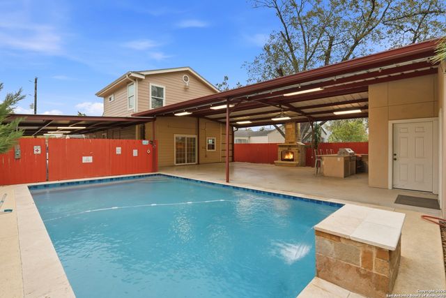 1314 W Theo Ave, San Antonio, TX 78225