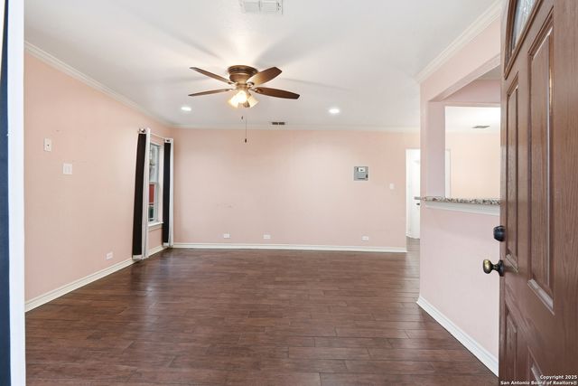 1314 W Theo Ave, San Antonio, TX 78225