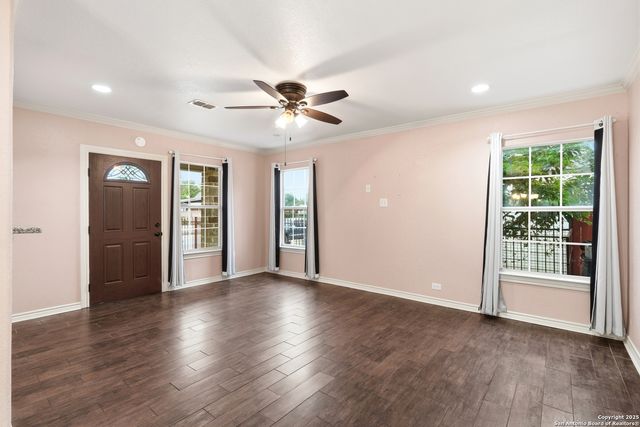 1314 W Theo Ave, San Antonio, TX 78225