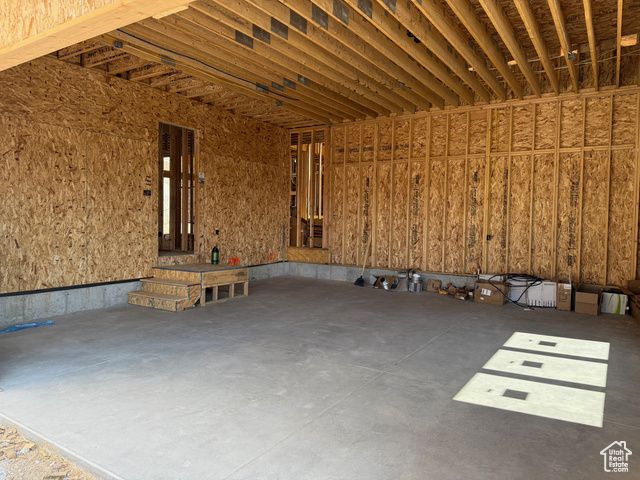 292 N FLAG ROCK DR, Farmington, UT 84025