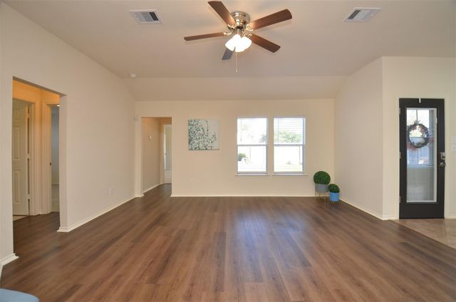 2018 Clara Lake Court, Richmond, TX 77406