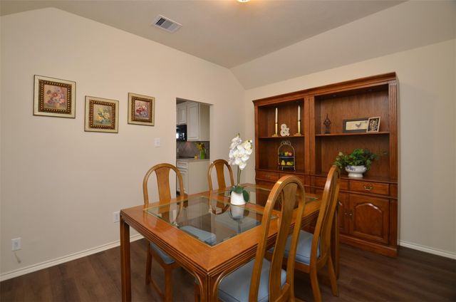 2018 Clara Lake Court, Richmond, TX 77406