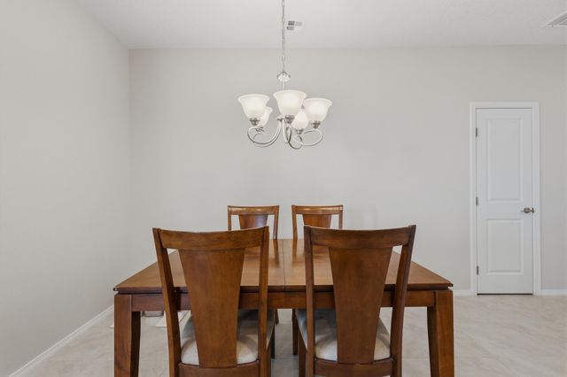 2027 White Dove Street SE, Albuquerque, NM 87123