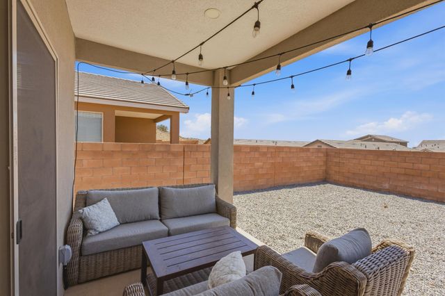 2027 White Dove Street SE, Albuquerque, NM 87123