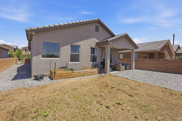 2027 White Dove Street SE, Albuquerque, NM 87123