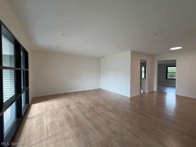 6351 Springwood Road, Parma Heights, OH 44130