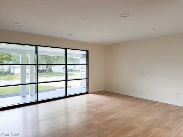 6351 Springwood Road, Parma Heights, OH 44130